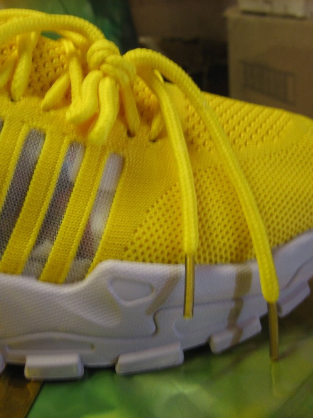 Shoes - Picture 4 of 5